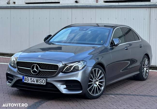 Mercedes-Benz E 220 d 4Matic T 9G-TRONIC AMG Line - 4