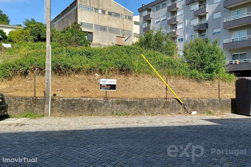 Terreno urbano para construção