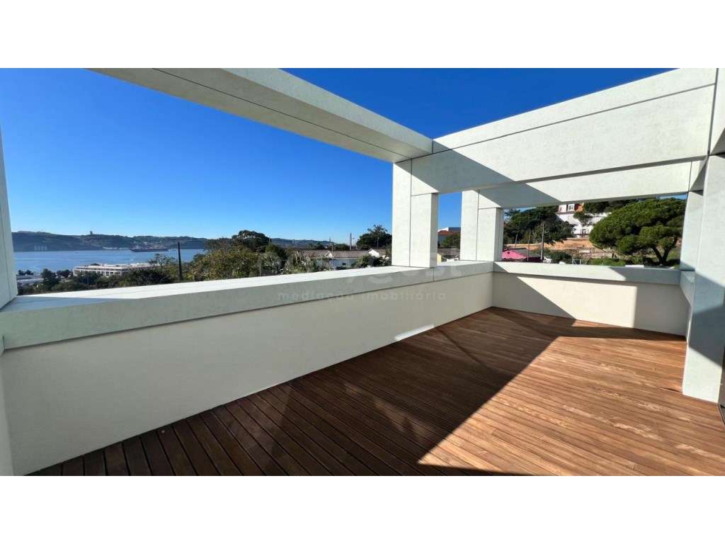 Moradia V5 - Casas de Santo Amaro - Alcântara - Grande imagem: 3/37