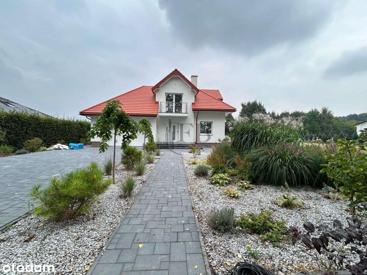 Nowoczesny dom 2025, komfortowe wnętrza + ogród-13