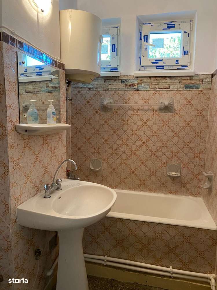 Giurgiu  ocazie- Aleea Alexandriei  ap 3 cam circular 4/4,-9