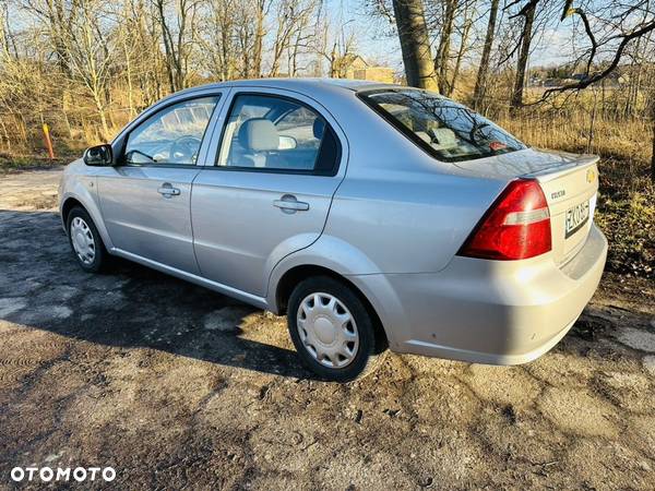 Chevrolet Aveo 1.2 Star - 2