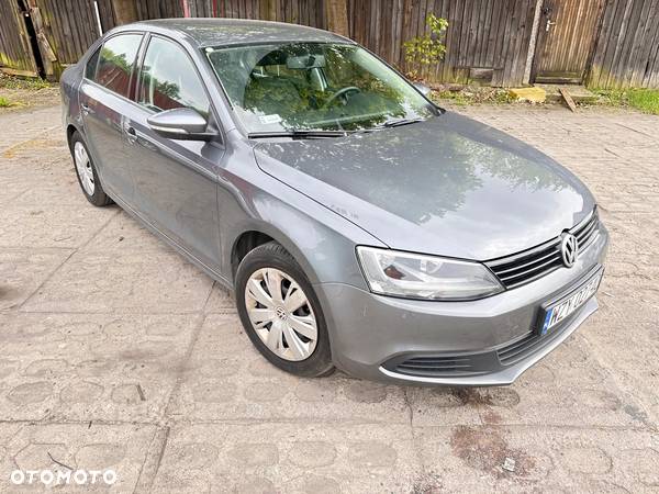 Volkswagen Jetta 1.6 TDI BMT Comfortline - 6