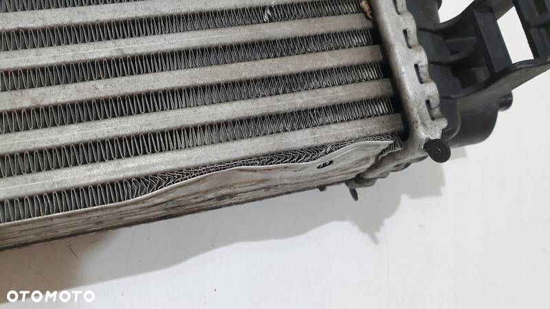 CHŁODNICA POWIETRZNA INTERCOOLER FORD FOCUS KUGA 2 - 4