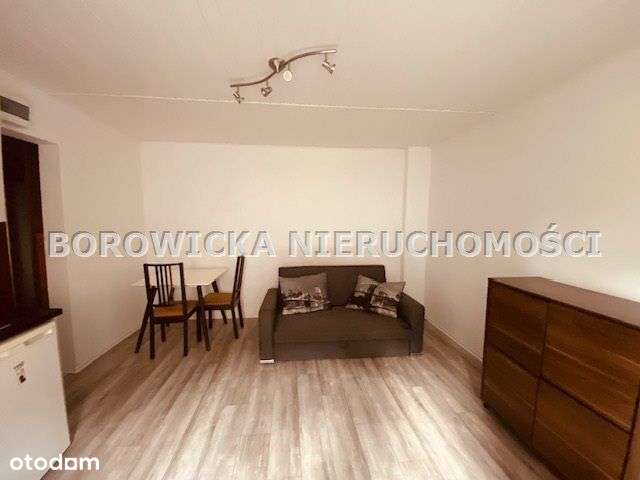 Dwupak w kamienicy na ul. Grunwaldzkiej,-3