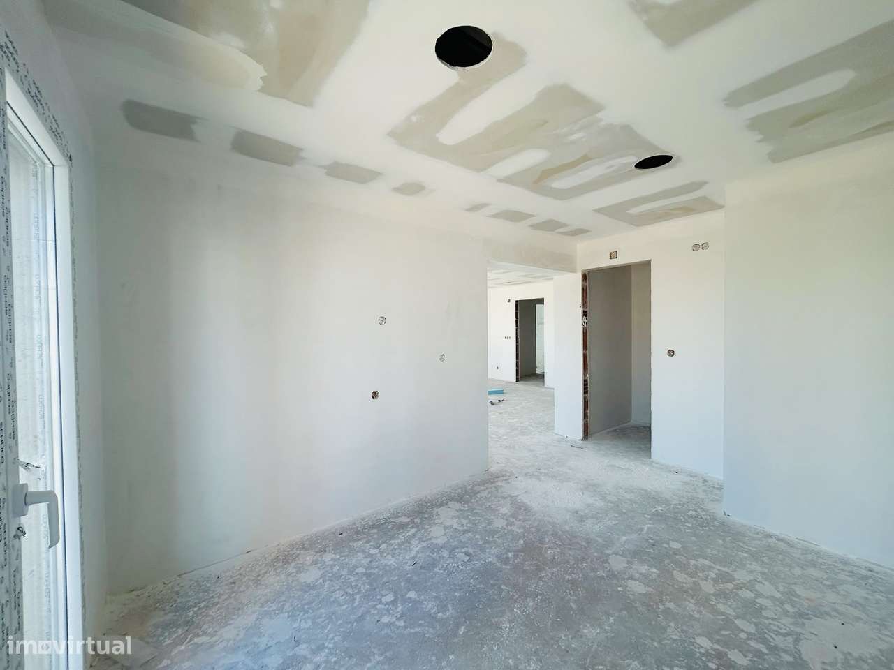 APARTAMENTO T3 PARA ENTREGA ATÉ DEZEMBRO DE 2026 C/BOX-8
