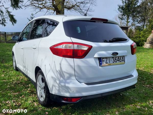 Ford C-MAX - 11