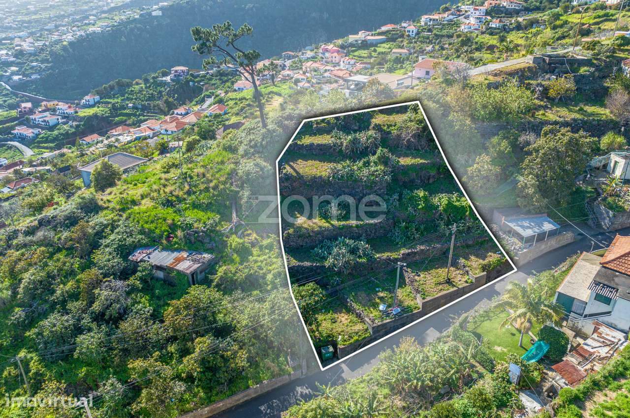 Terreno com 800 m² localizado em Santa Cruz, com projeto aprovado - Grande imagem: 4/36
