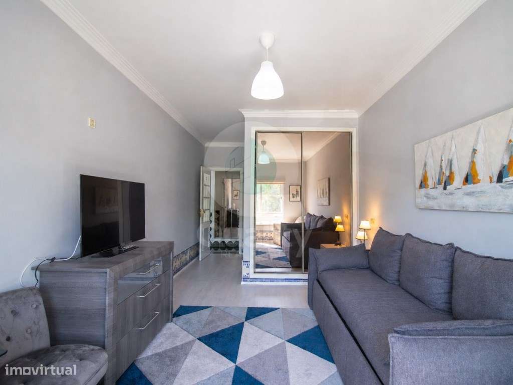 Excelente Apartamento T2 - Baixa da Banheira-9