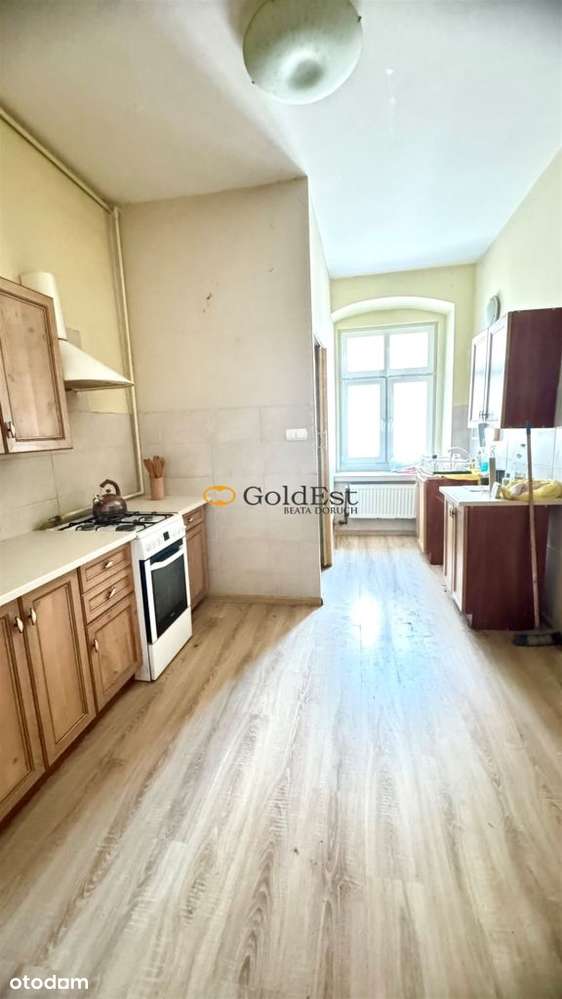 Trzypokojowe w kamienicy, w Centrum!-7