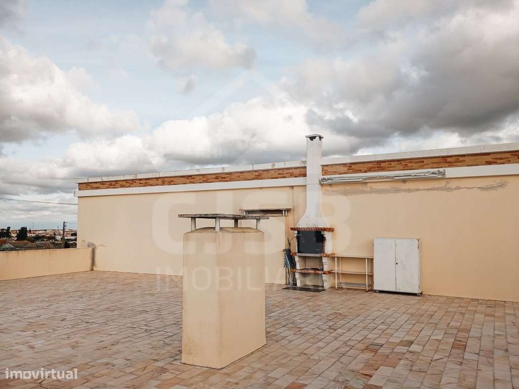 Apartamento T3 em Samora Correia-23