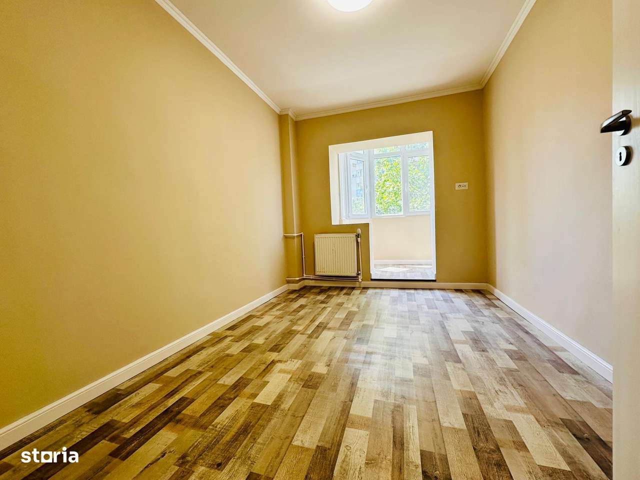 Apartament 3 camere de vânzare | Sector 4 | 155.000 EURO - Imagine principală: 4/15