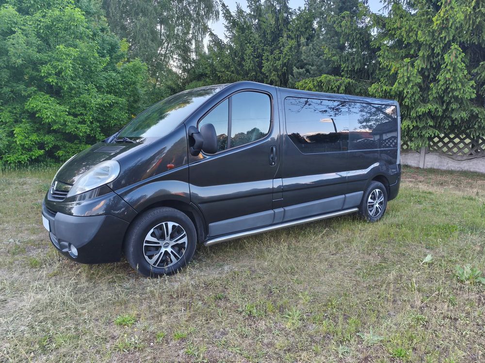 Opel Vivaro 2011