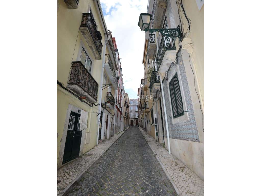 Apartamento T2 - Santo António, Lisboa | Mobilado | Excelente Inves...-34