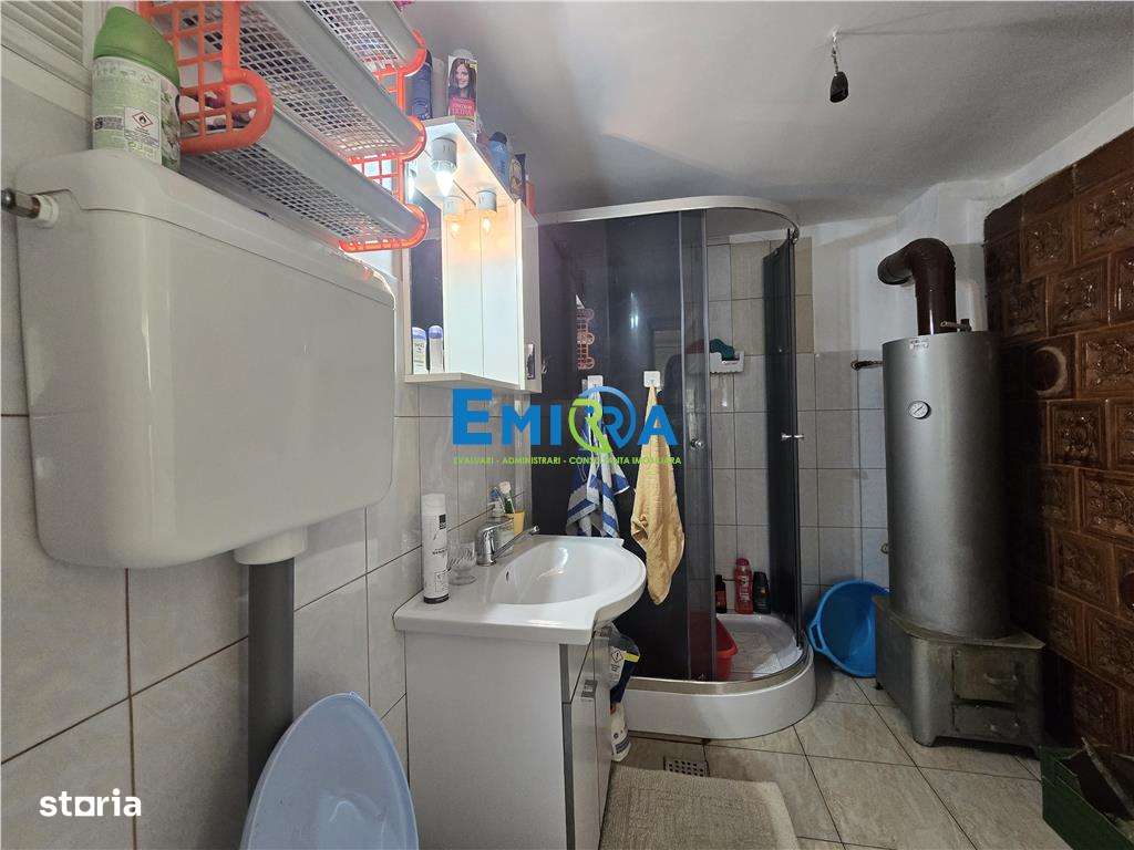 Proprietate de vanzare in Sat Izvoare, com. Bahna, judetul Neamt-11