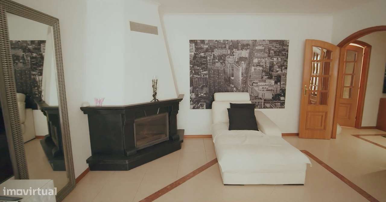 Excelente T2 com 87m2 na Urb. Alto de Tercena em Queluz, Sintra. - Grande imagem: 4/23