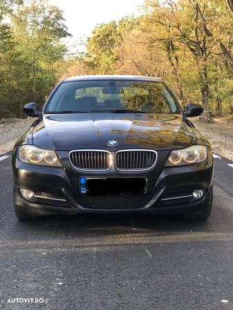 BMW Seria 3 320d - 2