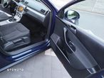 Volkswagen Passat 2.0 TDI DPF BlueMot Trendline - 30