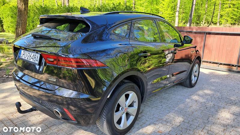 Jaguar E-Pace 2.0 i4D AWD R-Dynamic S - 4