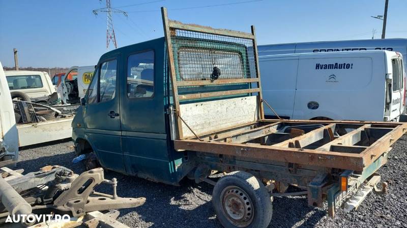 Dezmembram Mercedes Sprinter Dokka, an 1995 - 3