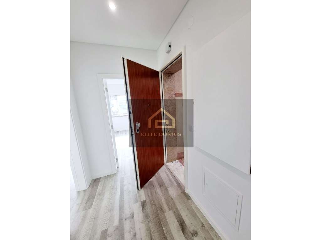 T2 com Terraço, Venteira - Amadora!-9