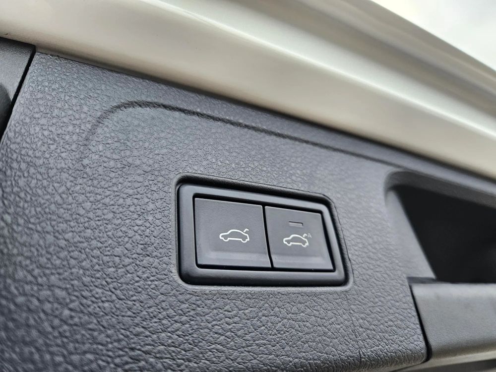 2.0TDI 190KM DSG / HeadUp / Hak / Travel Assist / Webasto / Gwarancja