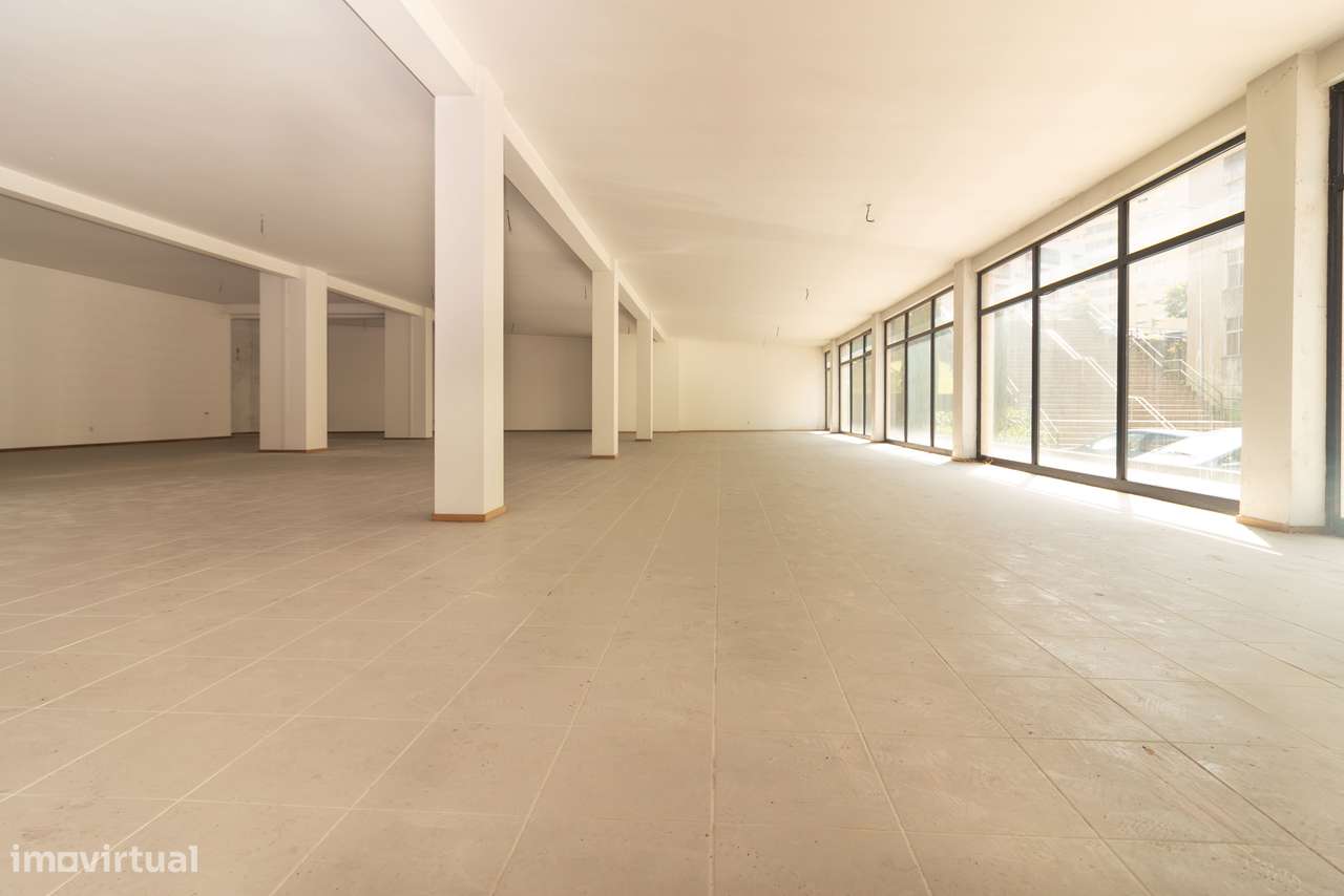 Loja Nunca Utilizada com 302m² na Praceta das Amoreiras – Braga - Grande imagem: 4/15