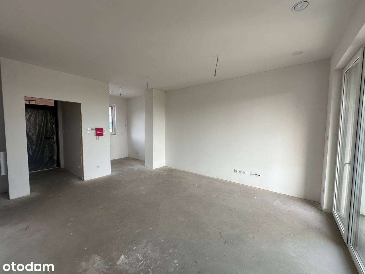 Nowoczesny dom energooszczędny | 4 pokoje | 2 łazienki | Słomin-11