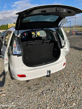 Mazda 5 2.0 Exclusive - 9