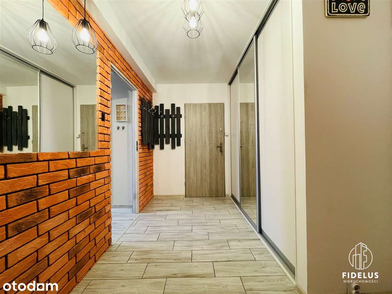 2 pokoje w sercu Tychów – mieszkanie z potencjałe-5