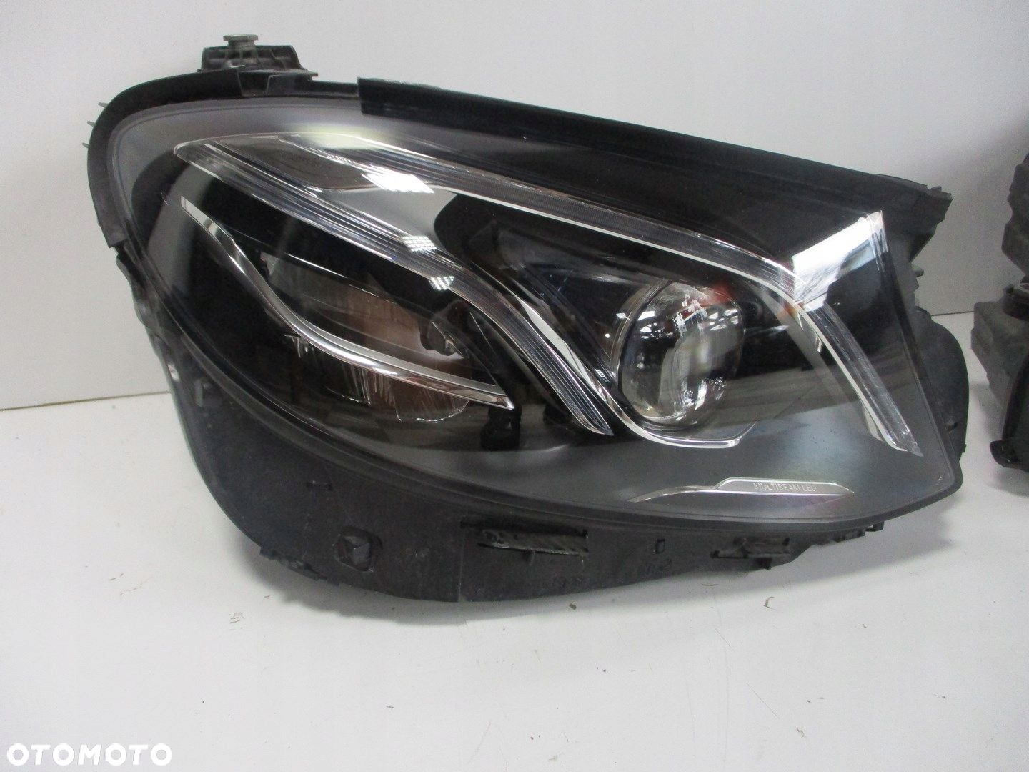 Lampa FULL LED Mercedes E Klasa 213 MULTIBEAM - 6