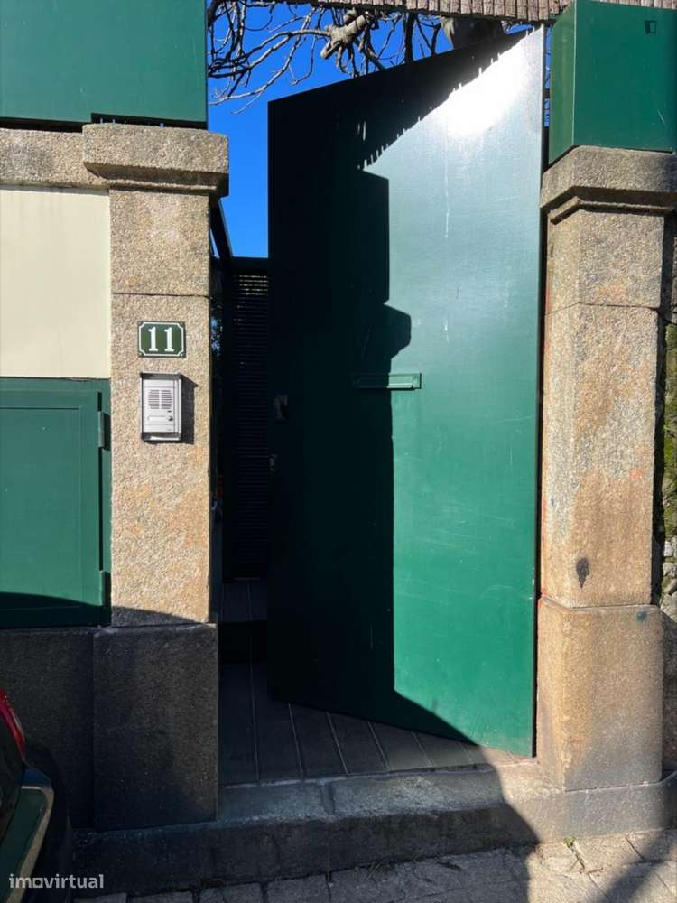 Estúdio - localizado em Ramalde Porto - Grande imagem: 5/6