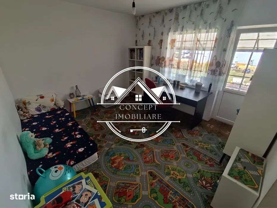 Casa  tip duplex de vanzare in Sibiu, cu 4 camere si curte de 150 mp - Imagine principală: 4/9