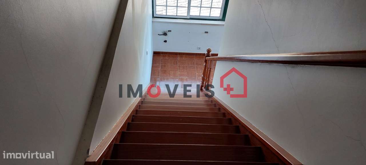 Moradia situada a dois minutos da Cidade de Ourém-12