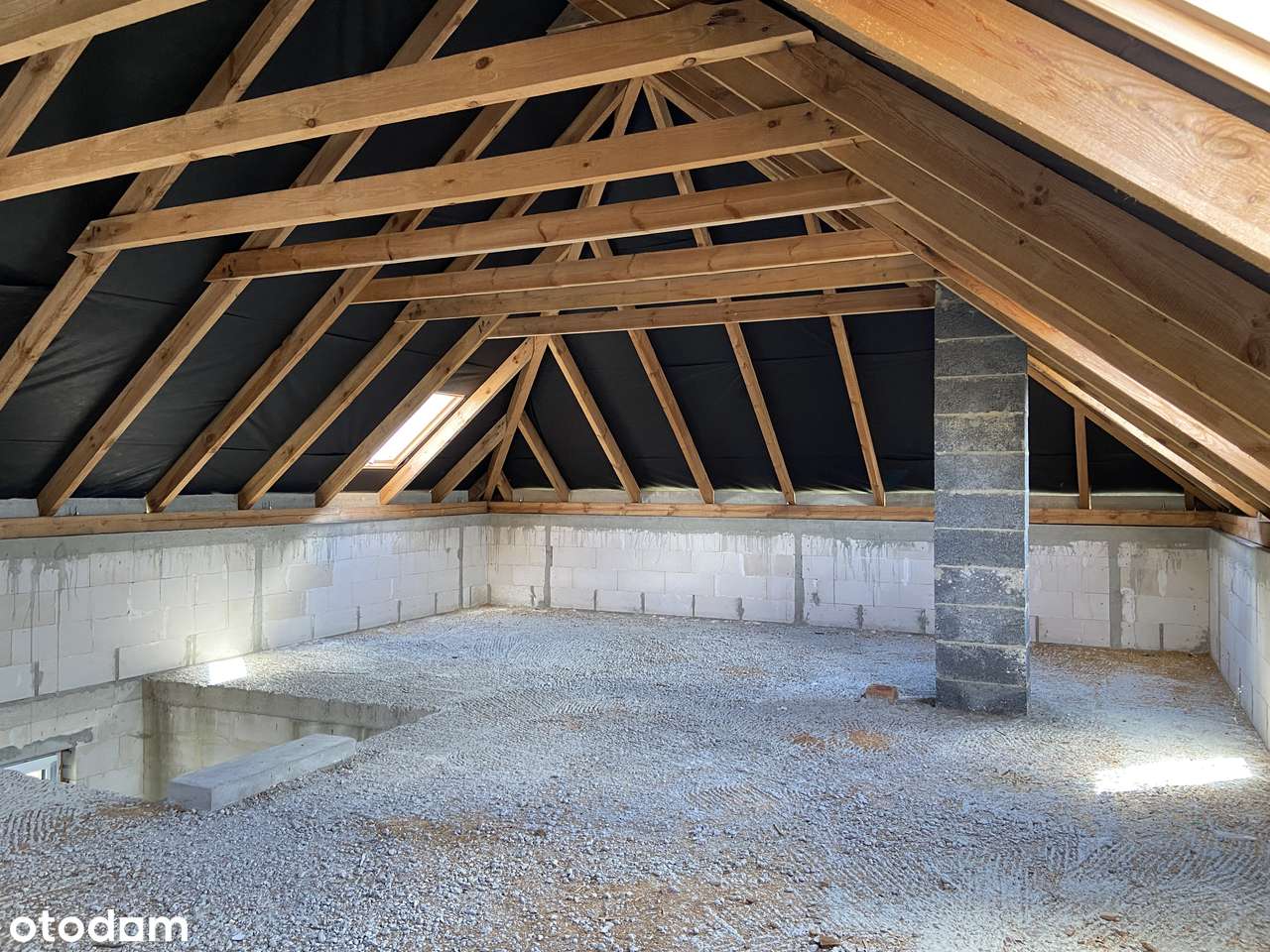 Dom wolnostojący w stanie surowym 113m2 | działka 1263m2 | Franciszków-13