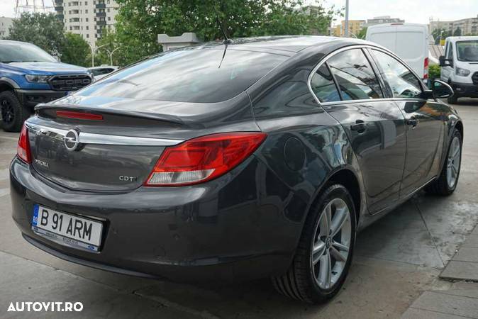 Opel Insignia - 6