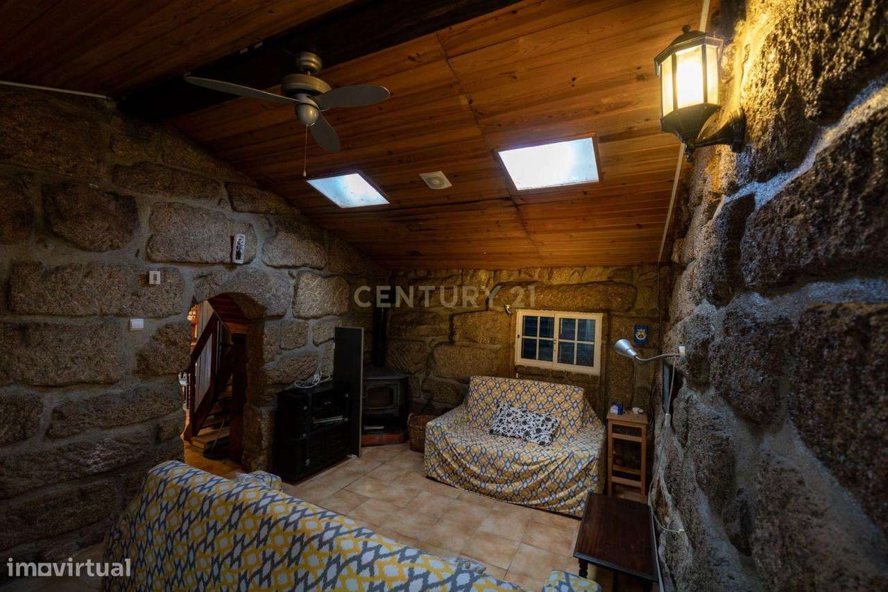 Casa Renovada T3 em Ervedal e Vila Franca da Beira - Grande imagem: 3/31