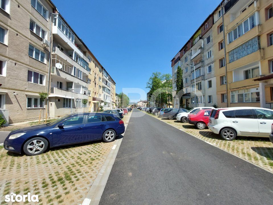 Apartament de vanzare 84 mp cu balcon 2 bai zona Mihai Viteazul Sibiu