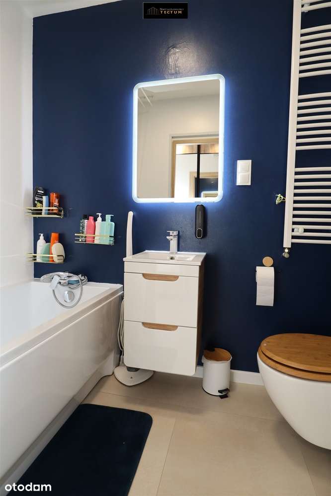 3-POKOJOWE BEZCZYNSZOWE MIESZKANIE Z GARAŻEM NA SPRZEDAŻ W ROGOŹNIE-8