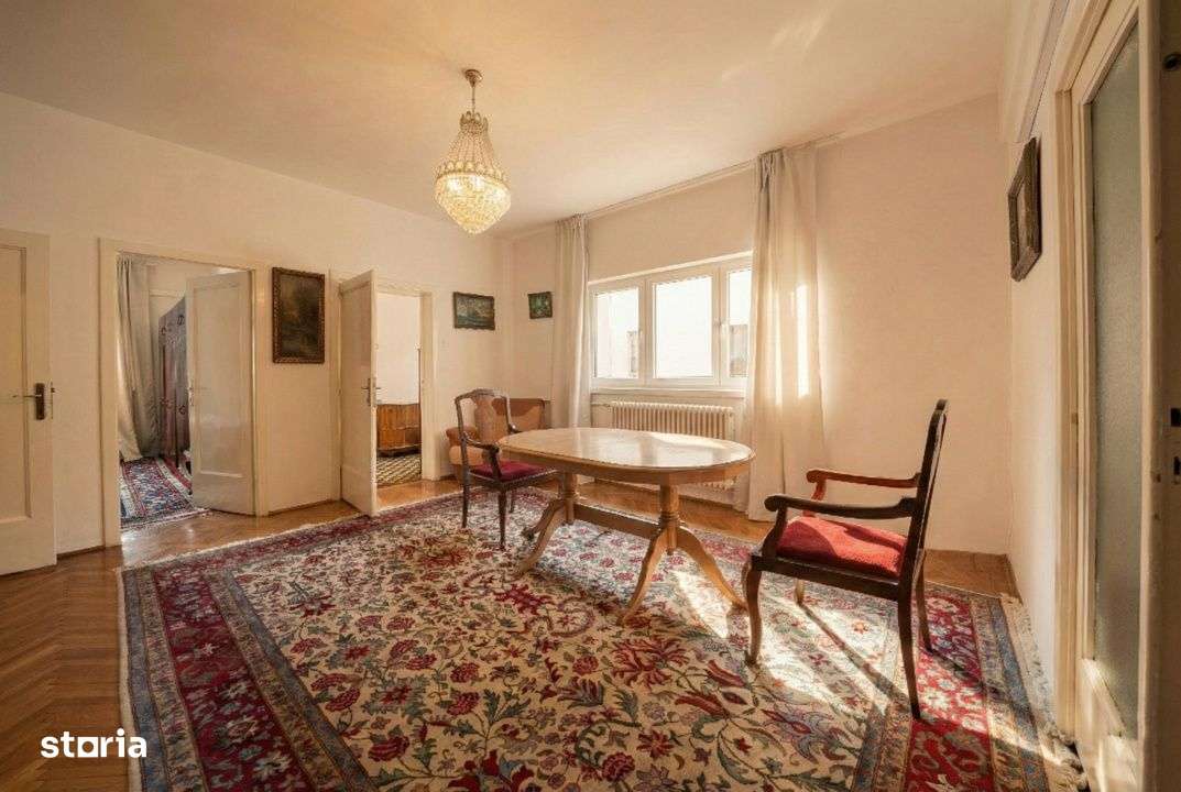 Etaj 1/Vila*120 mp utili+80 mp spatii comune*PRO TV*-2