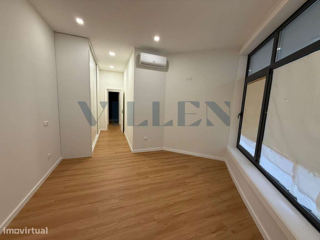 Apartamento T2 com Entrada Privativa e Garagem na Maia-13