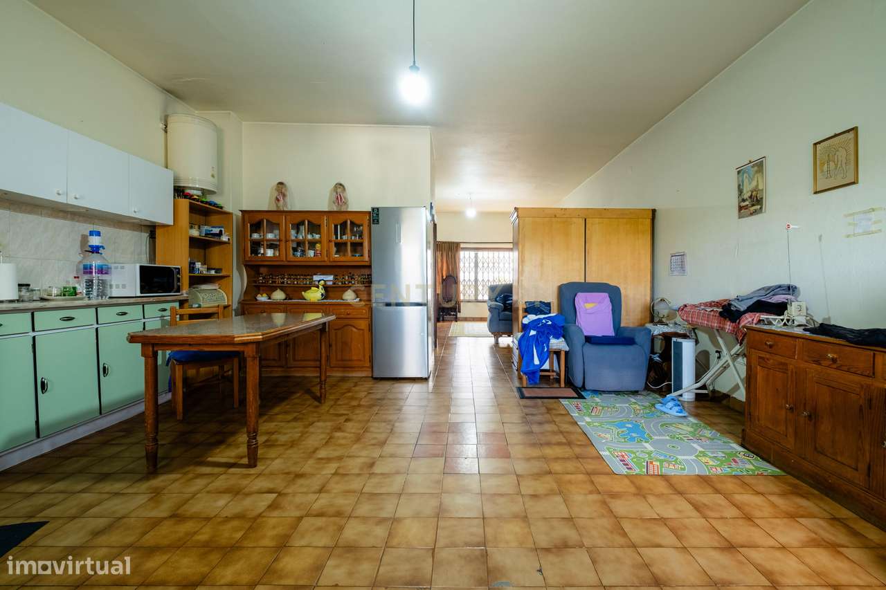 Moradia para recuperação em zona central de Rio Tinto-14