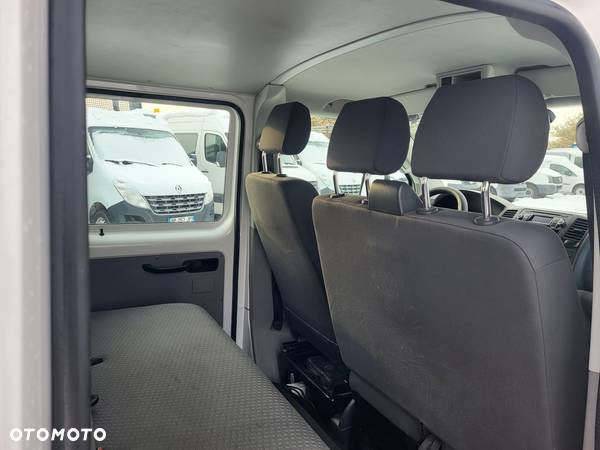 Volkswagen Transporter t5 lift doka super stan klima serwisowany - 10