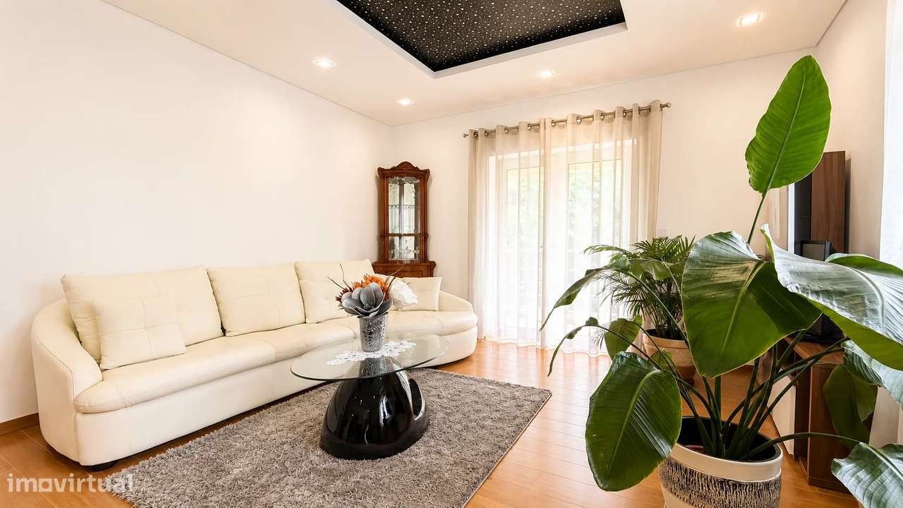 Moradia T4 em Pedra de 1789 | O Charme da História com o Conforto da M-29