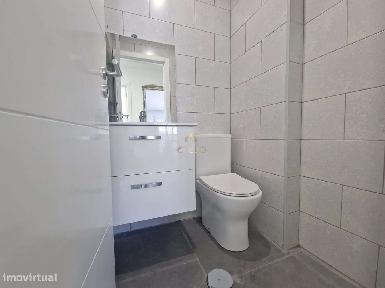 Apartamento – Lisboa, São José, Santo António - Mais
