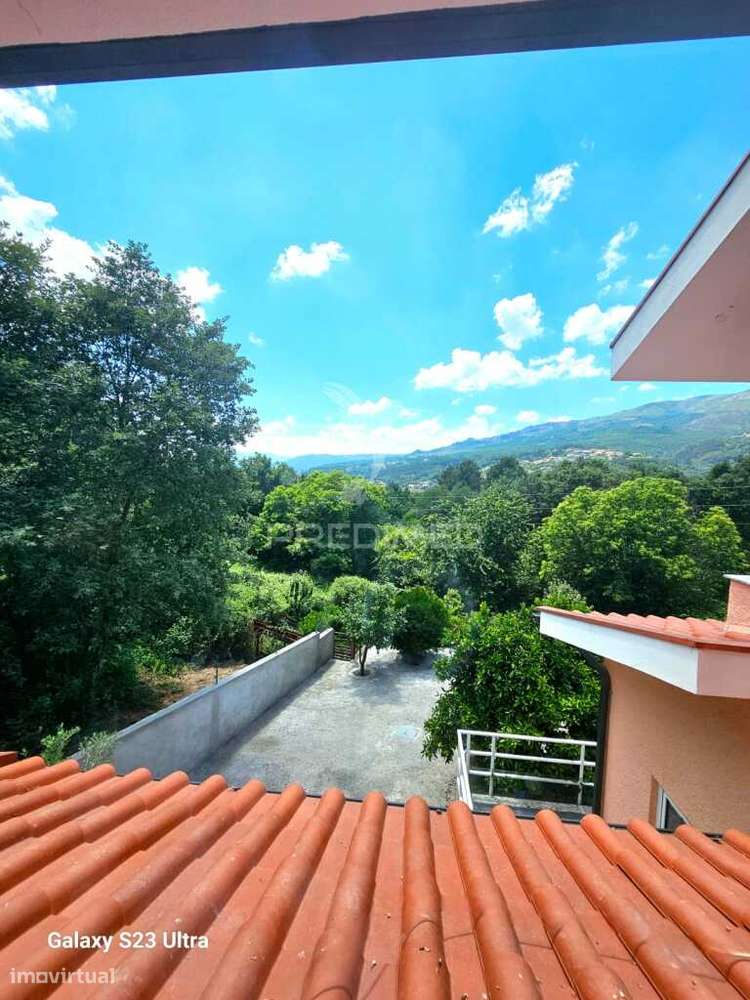 Magnífica Casa T6 em Adoufe – A 5 Minutos de Vila Real - Grande imagem: 5/40