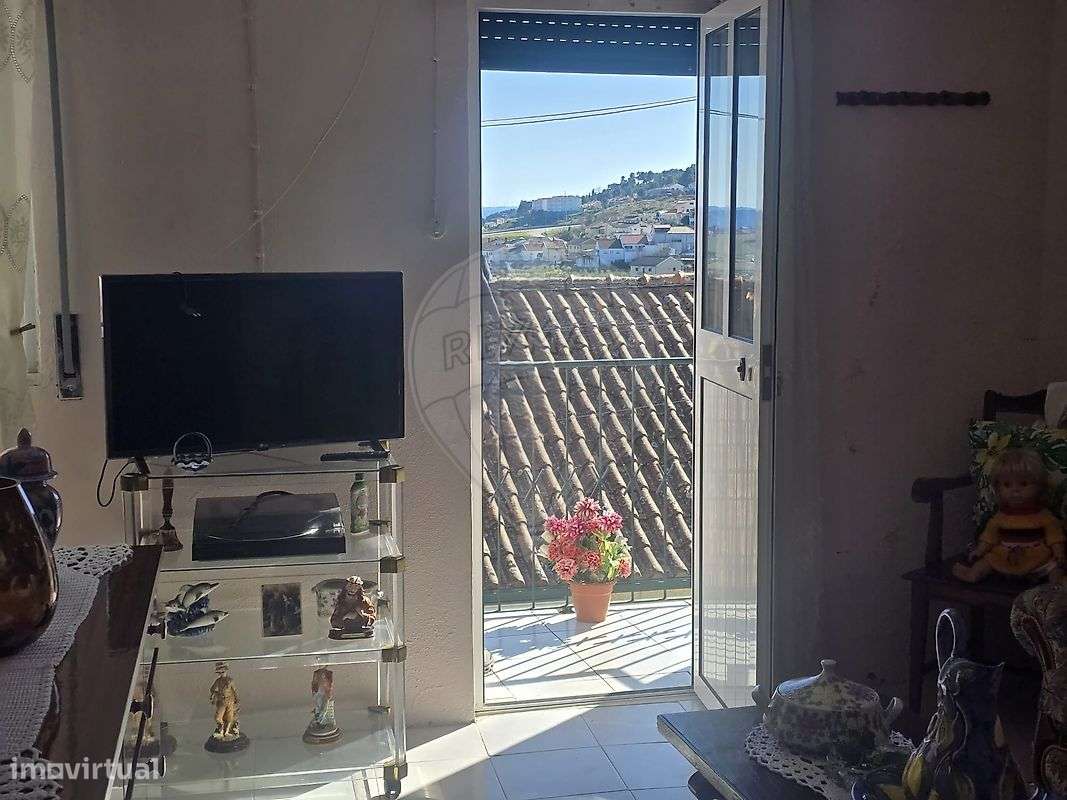 Moradia T2 para venda-13