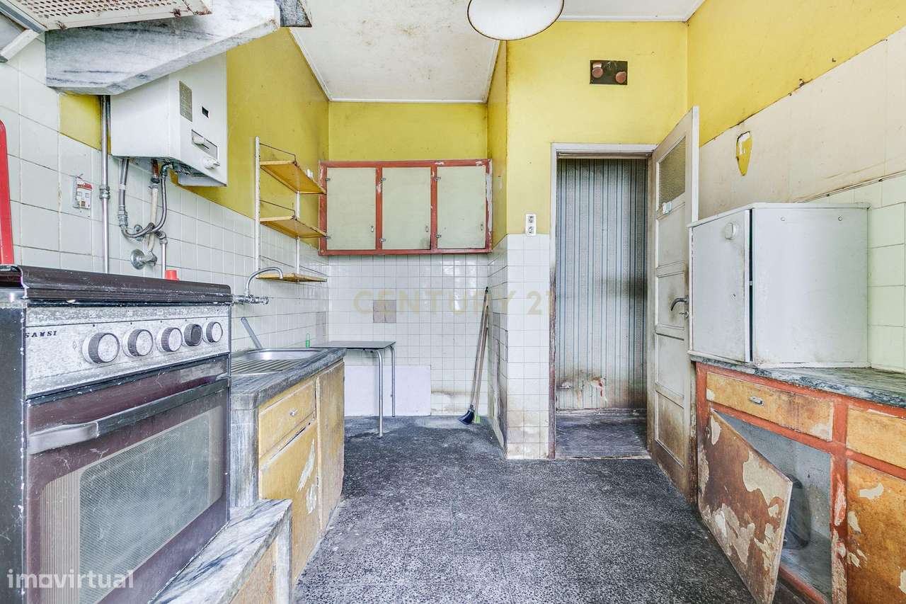 Moradia T5 em Rio de Mouro-21