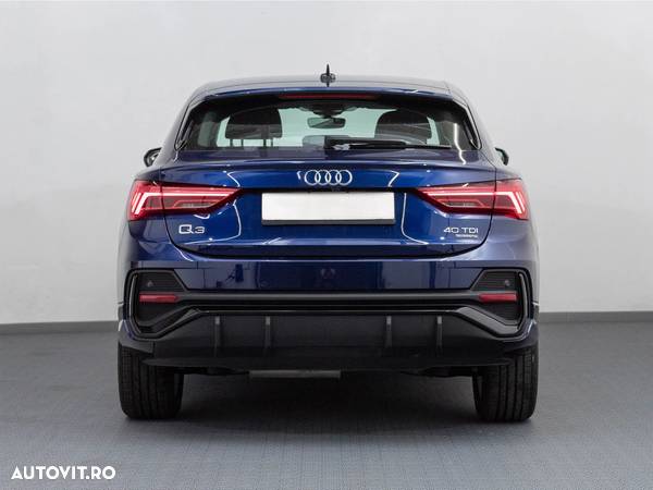 Audi Q3 Sportback 2.0 40 TDI quattro S tronic S Line - 5