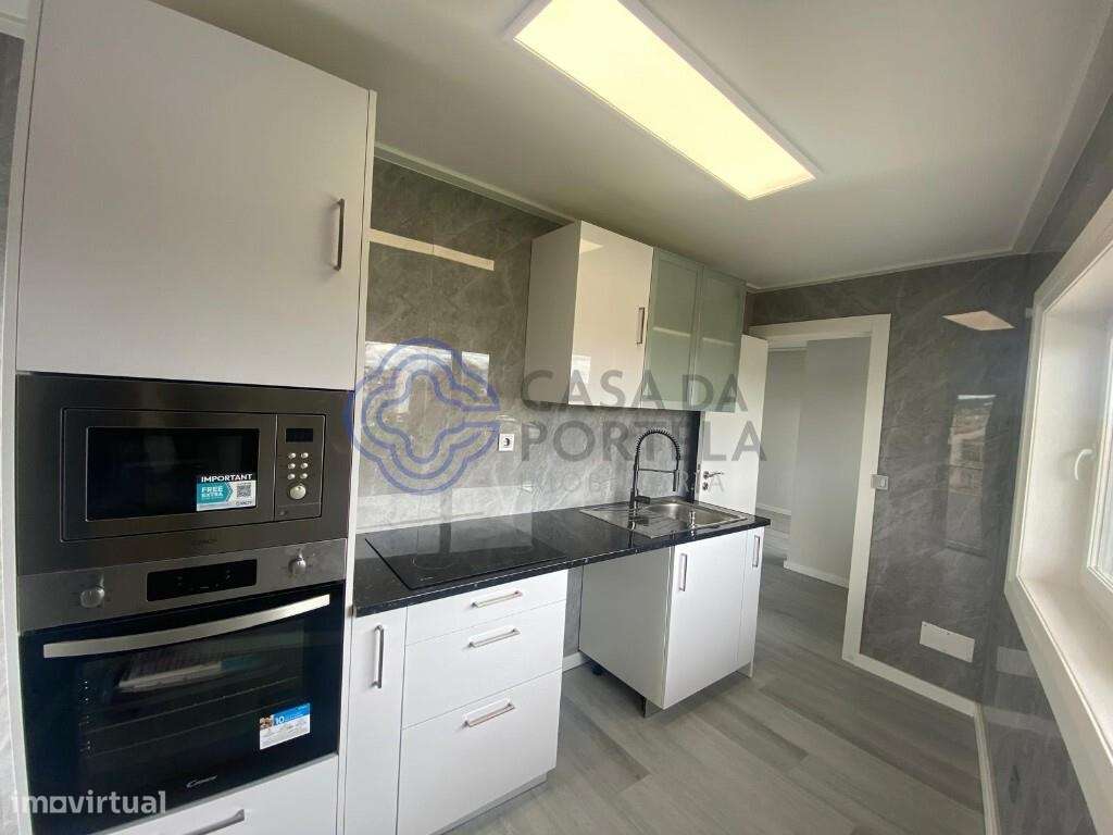 T3 proximo á estação de Comboios - Grande imagem: 3/21